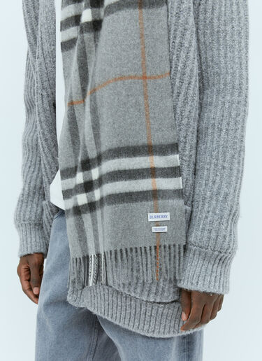 Burberry Giant Check Cashmere Scarf Grey bur0155078