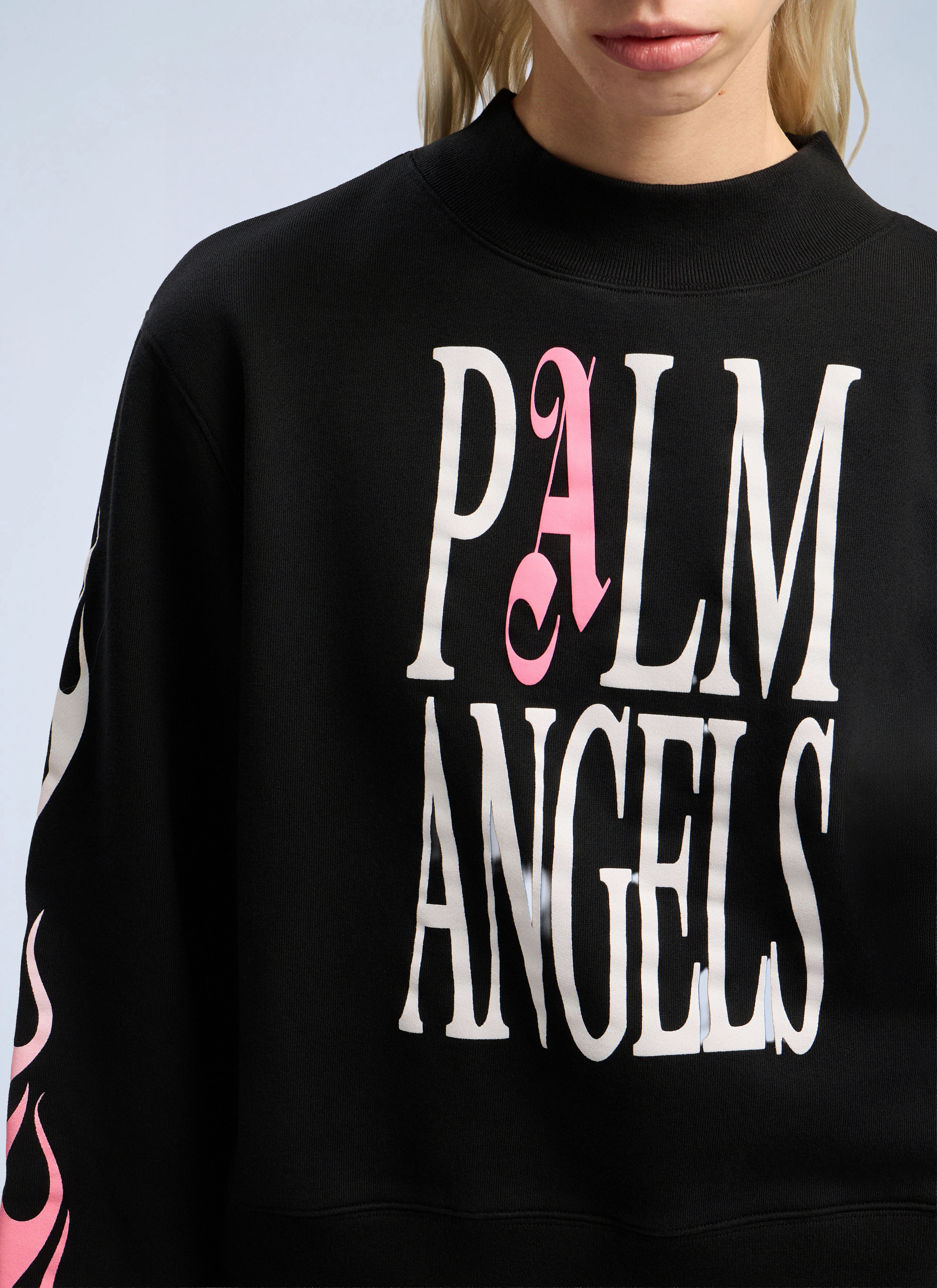 Palm Angels スカルファイヤー　ロンT Palm Angels Women's' Flames Fitted Crew Sweatshirt in Black | LN-CC®
