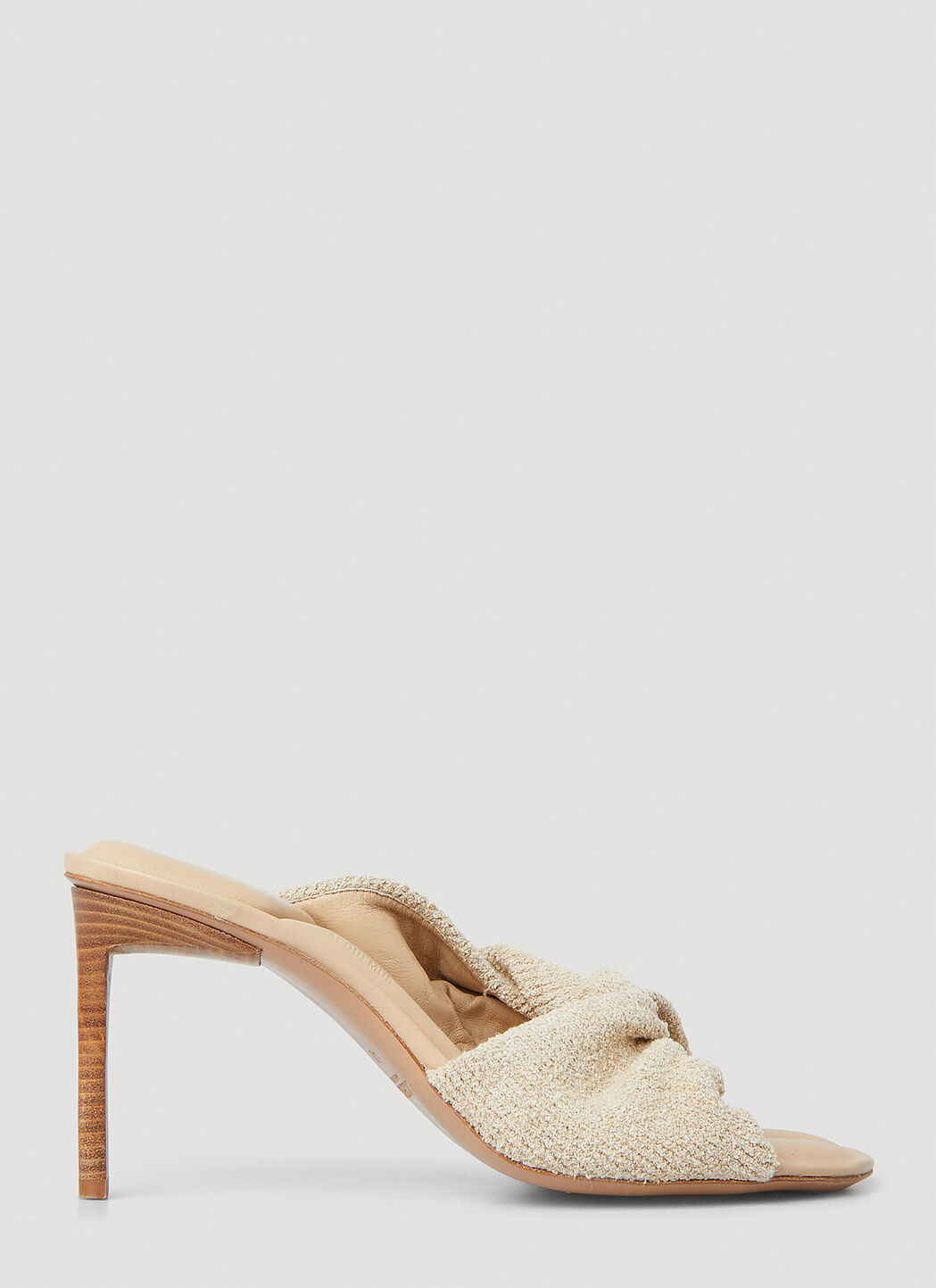 Jacquemus La Mules Bagnu High Heels in Beige LN CC
