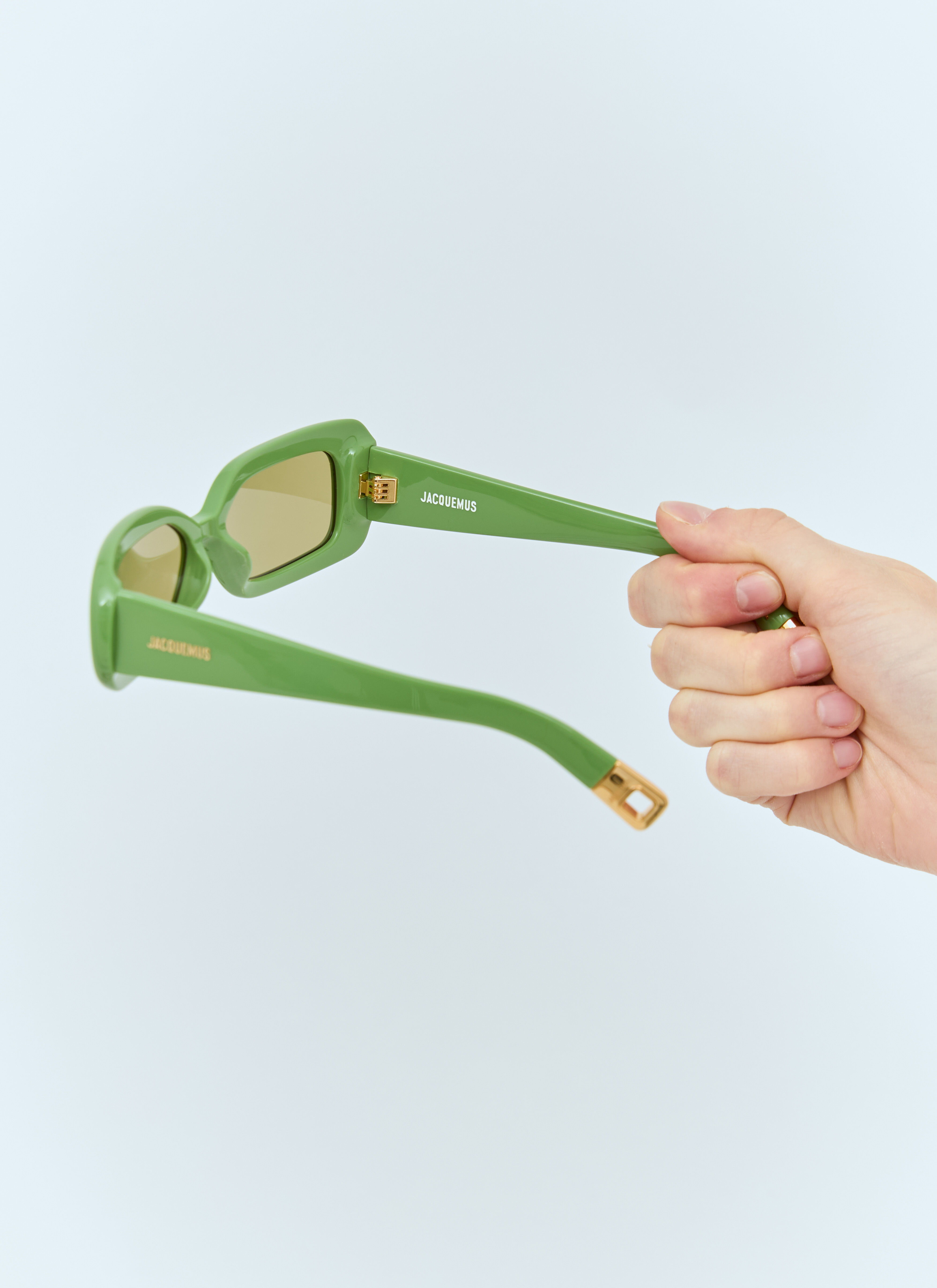 Jacquemus Women s Les Lunettes Carre Rond Sunglasses in Green LN CC