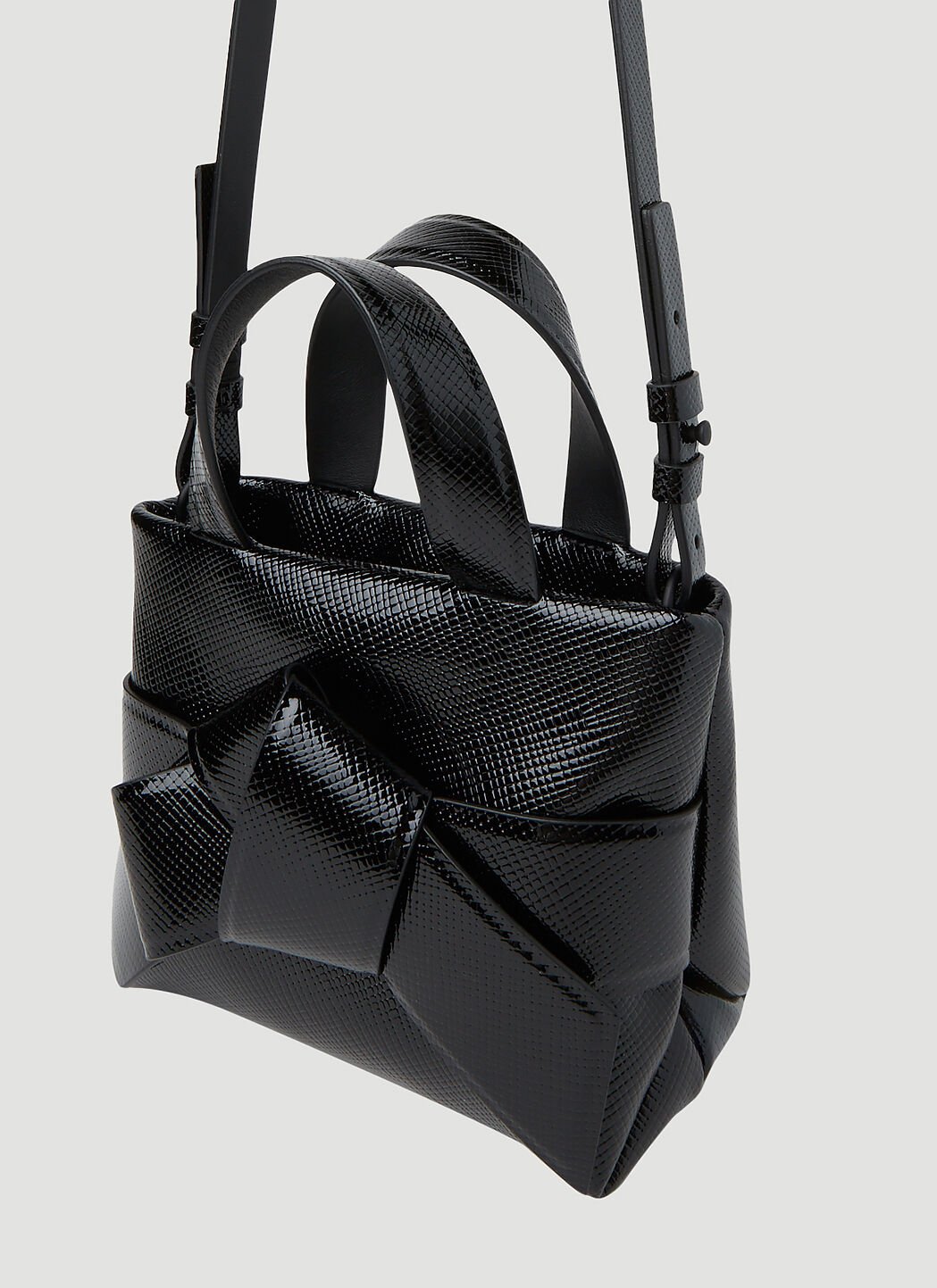 Acne tasche musubi online