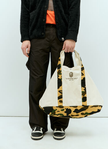 A BATHING APE® 1st Camo Tote Bag Yellow aba0154028