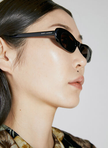 Saint Laurent SL 557 Sunglasses Black yss0253012