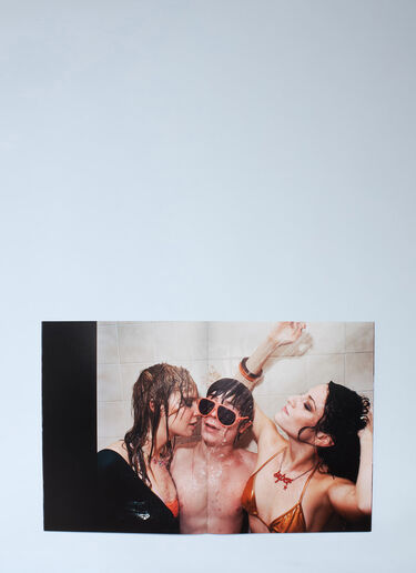 Antenne Books One Night in Watford - Ewen Spencer Black ane0564002