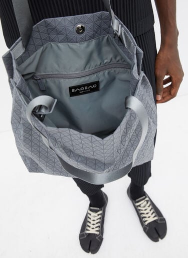 Cart S One-Tone Tote Bag Bao Bao Issey Miyake Cart S One-Tone Tote Bag Grey bao0155003