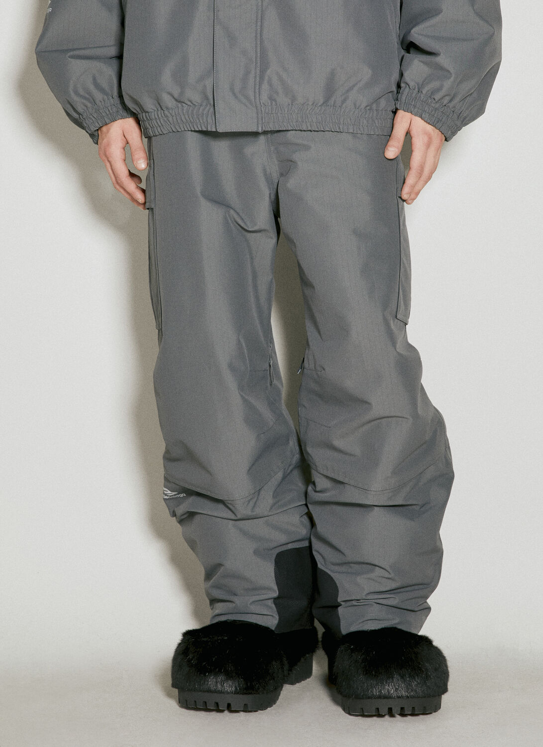 Shop Balenciaga 3b Sports Icon Ski Cargo Pants In Grey