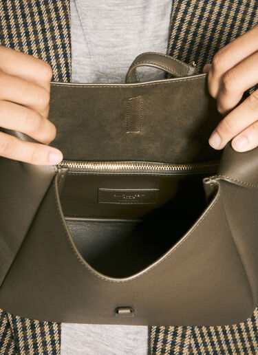 Le 5 à 7 Small Shoulder Bag Saint Laurent Le 5 à 7 Small Shoulder Bag Khaki sla0257126