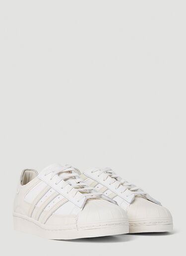 adidas 슈퍼스타 82 스니커즈 크림 adi0351002