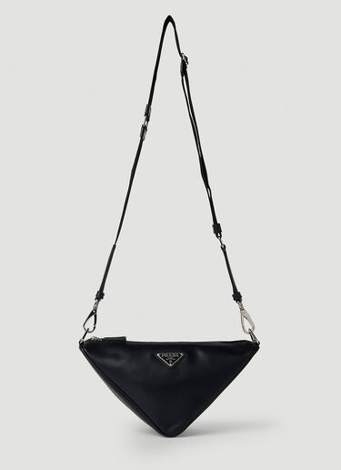 Prada 트라이앵글 크로스바디 백 블랙 pra0152062