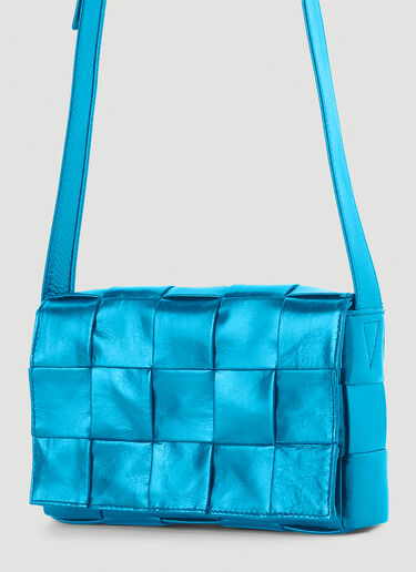 Bottega Veneta Cassette Shoulder Bag Blue bov0150039