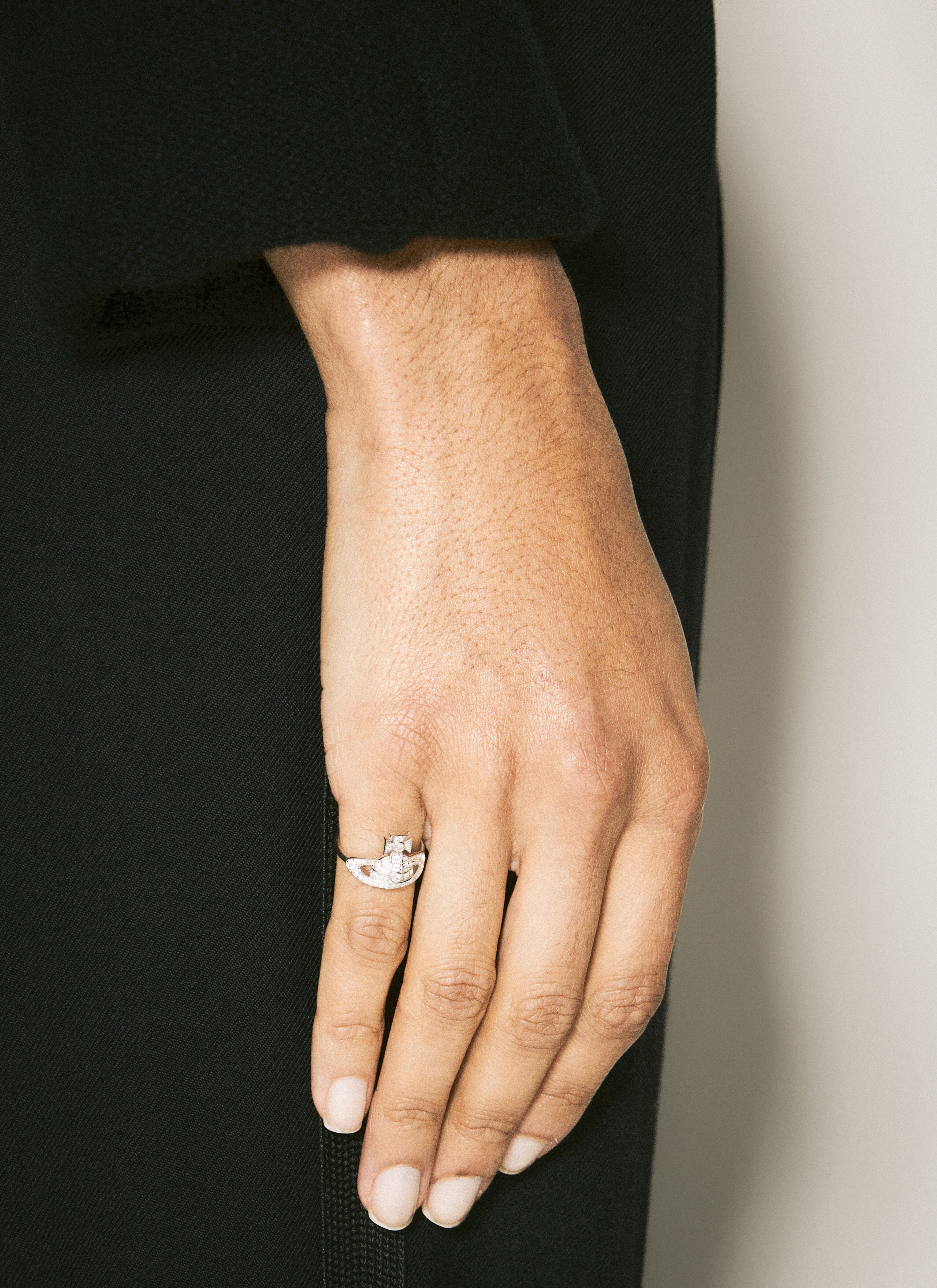Vivienne Westwood Women s Little Orb Ring in Silver LN CC