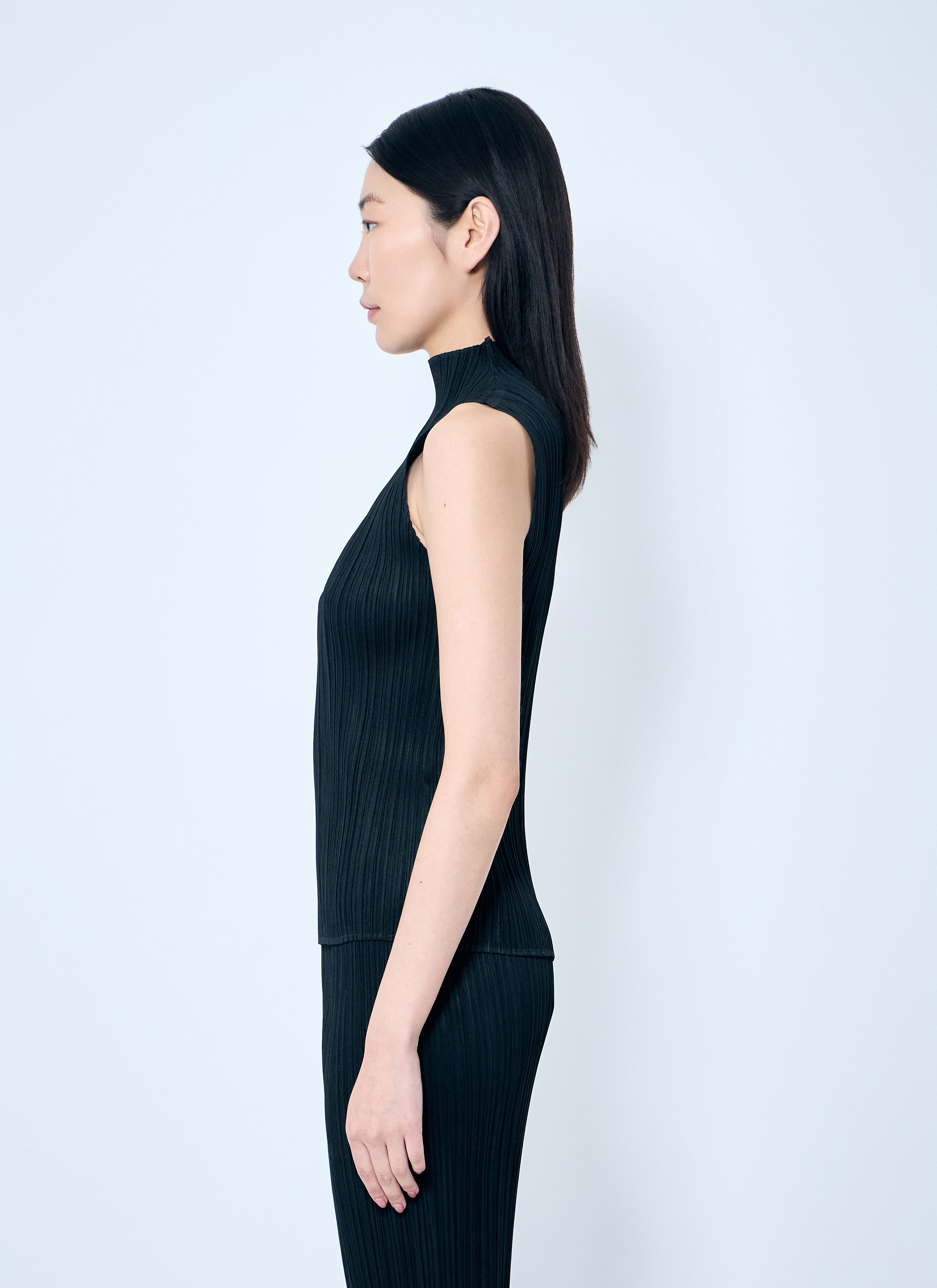 Pleats Please Issey Miyake Women's' Pleated Tank Top in Black | LN-CC®