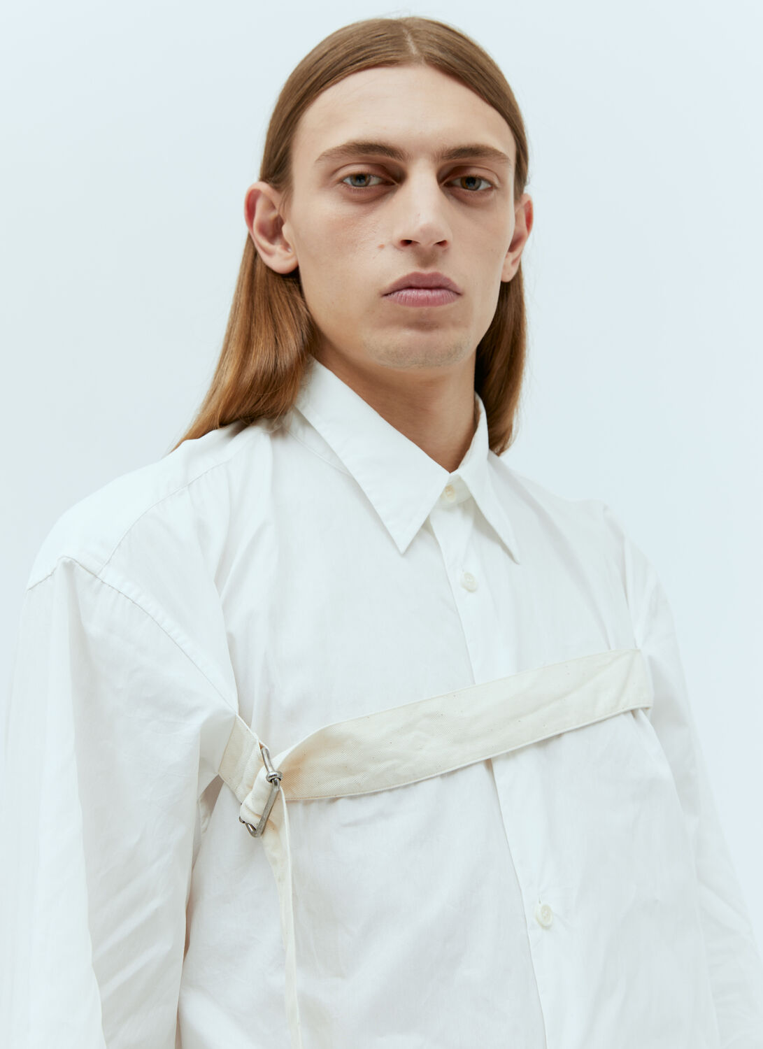 Dries Van Noten Mens Off White Strap-embellished Relaxed-fit Cotton Shirt