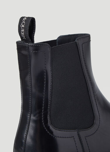 Alexander McQueen Tread Chelsea Boots Black amq0146039