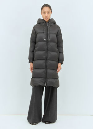 Max Mara Long Water-Repellent Down Coat Black max0258028