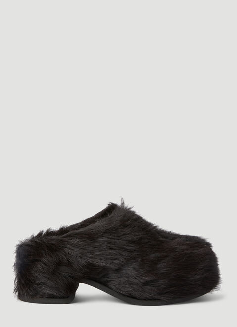 Balenciaga ポニーヘア プラットフォームクロッグ  ブラック bal0155032