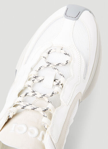Suede Run Logo Embossed Sneakers Gucci Suede Run Logo Embossed Sneakers White guc0153075