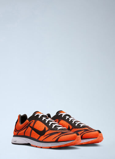 LN-CC® - Nike: Zoom Streak 3 Sneakers - Orange Nike Zoom Streak 3 Sneakers Orange nik0165127