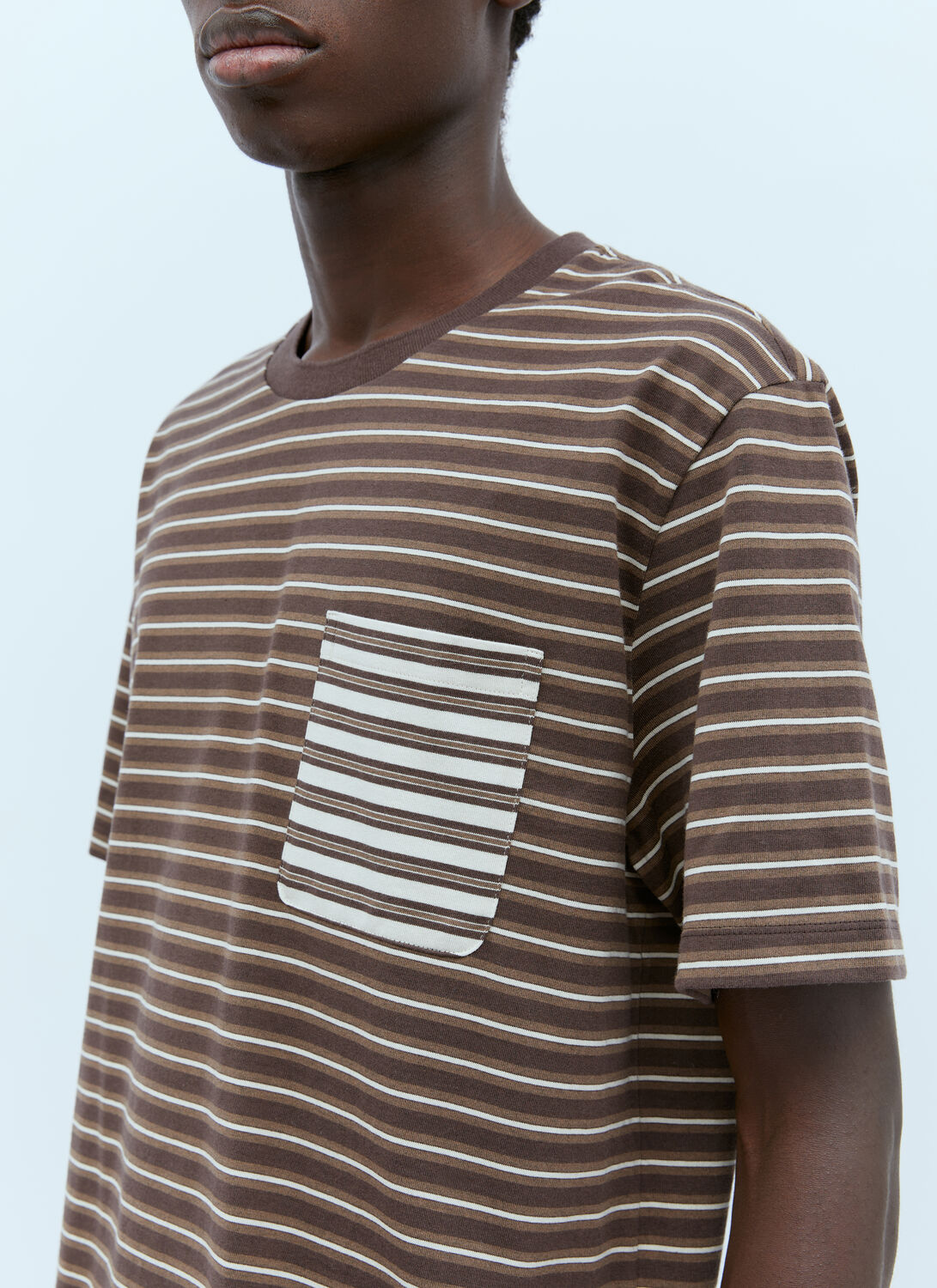 Thom Browne Logo Patch Stripe T-shirt In Brown