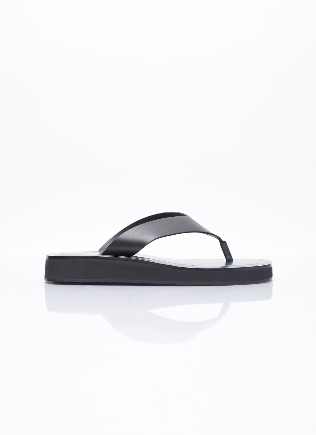 Shop The Row Ginza Leather Sandals In Black