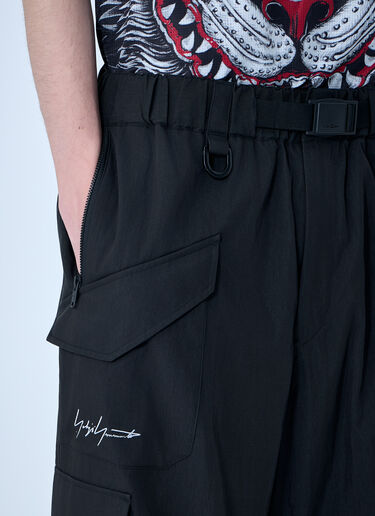 Y-3 MERCEDES Cargo Trousers with Utility Detailing Black yyy0364070