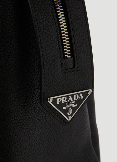 Prada Logo Plaque Weekend Bag Black pra0150023