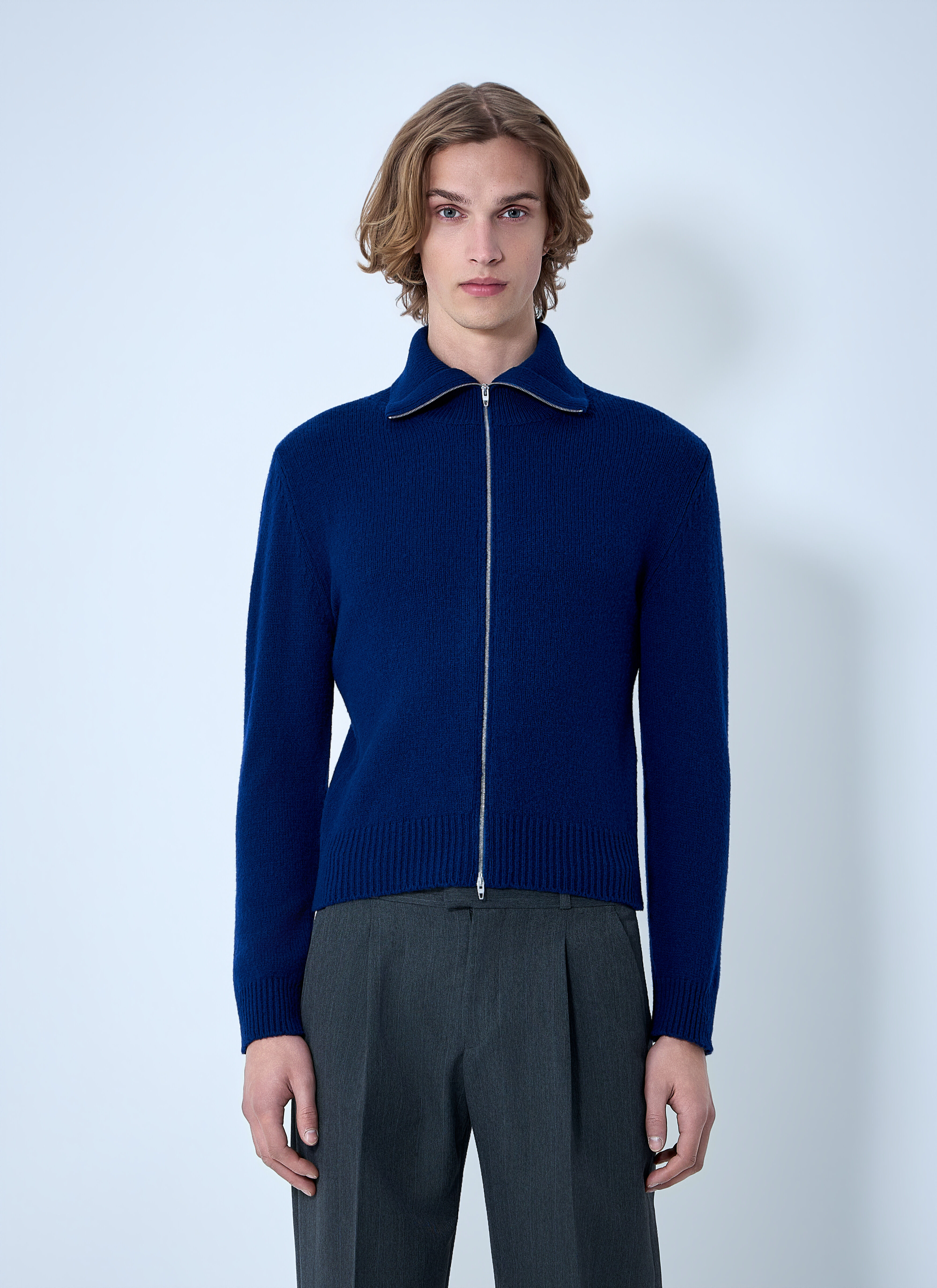 ジル サンダー(JilSander)メンズアパレル、ランニングシューズ＆バッグ
