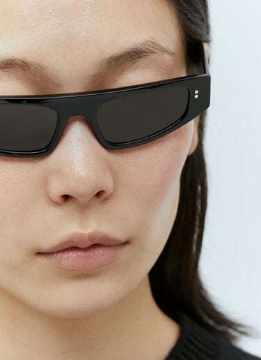 Gucci Cat-Eye Frame Sunglasses Black gus0254013