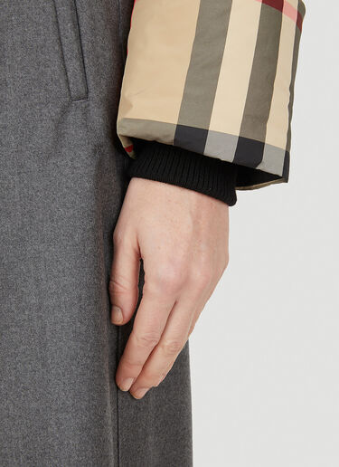 Burberry 格纹羽绒夹克 米色 bur0251033