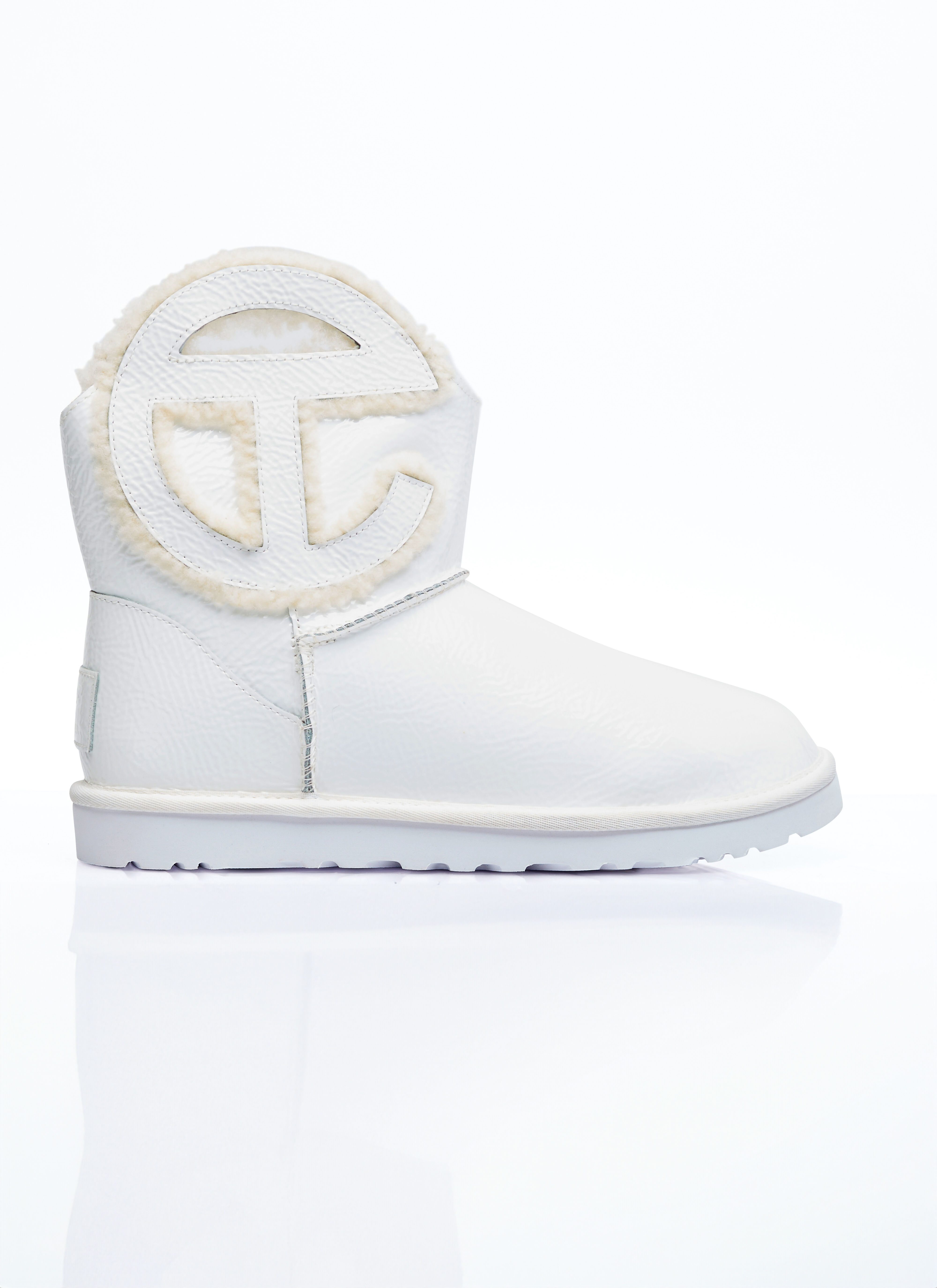 UGG x Telfar 徽标迷你皱面靴  黑色 ugt0354017