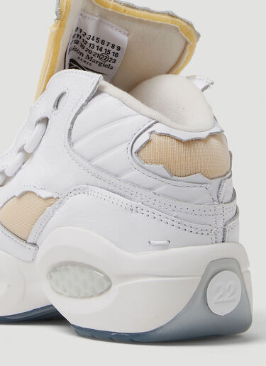 Maison Margiela x Reebok Memory of Question Sneakers White rmm0248005
