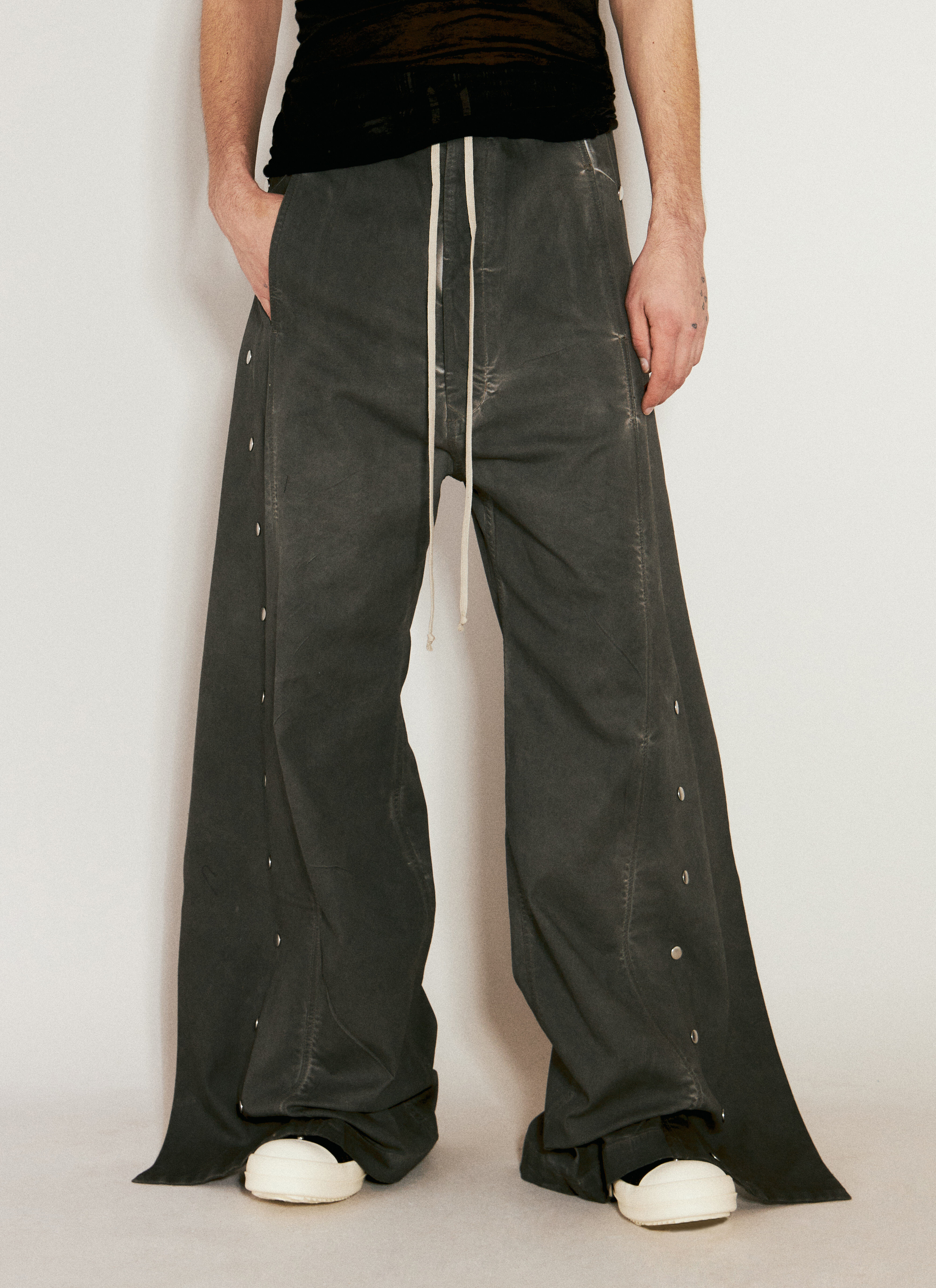Rick Owens DRKSHDW Men s Babel Pusher Jeans in Grey LN CC