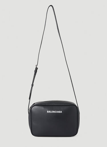 Balenciaga Everyday Medium Camera Crossbody Bag Black bal0247064