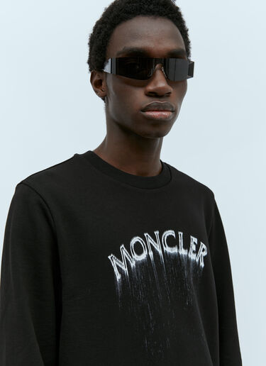 Moncler Logo Print Sweatshirt Black mon0155038
