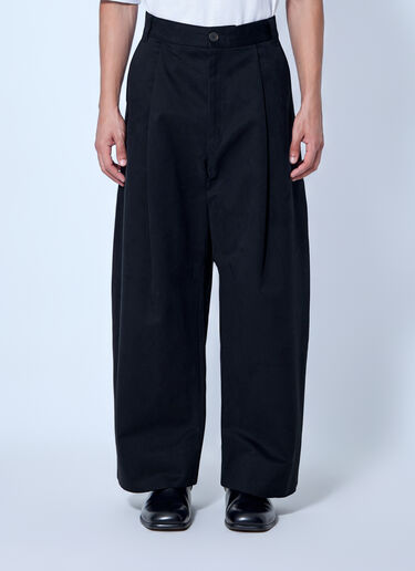 LN-CC® - Studio Nicholson: Sorte Deep Pleat Volume Pants - Black Studio Nicholson Sorte Deep Pleat Volume Pants Black stn0165007