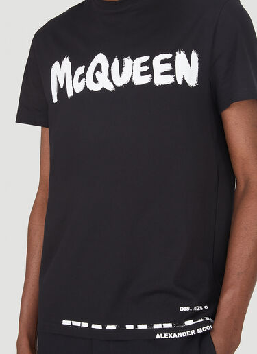 Alexander McQueen 시그니처 프린트 티셔츠 블랙 amq0147022