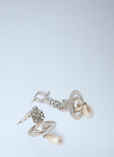LN-CC® - Vivienne Westwood: Aida Earrings - Silver Vivienne Westwood Aida Earrings Silver vvw0366002