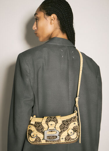Balenciaga Essex Small Shoulder Bag Brown bal0258028