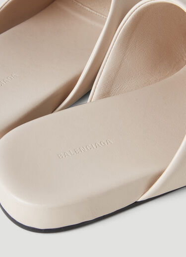 Balenciaga 舒适 BB 穆勒鞋 米色 bal0251060