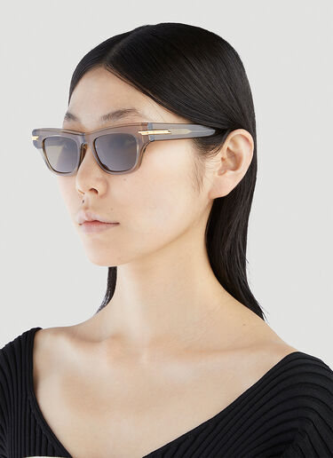 Bottega Veneta BV1122S 猫眼形太阳镜 棕色 bov0251135