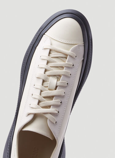 OAMC Free Solo Contrast Sole Sneakers White oam0146019