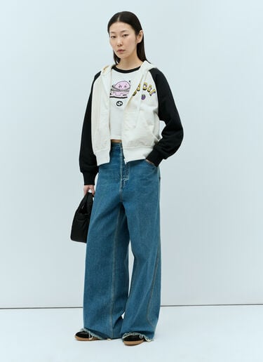 Logo Print T-Shirt Gucci Logo Print T-Shirt White guc0255057