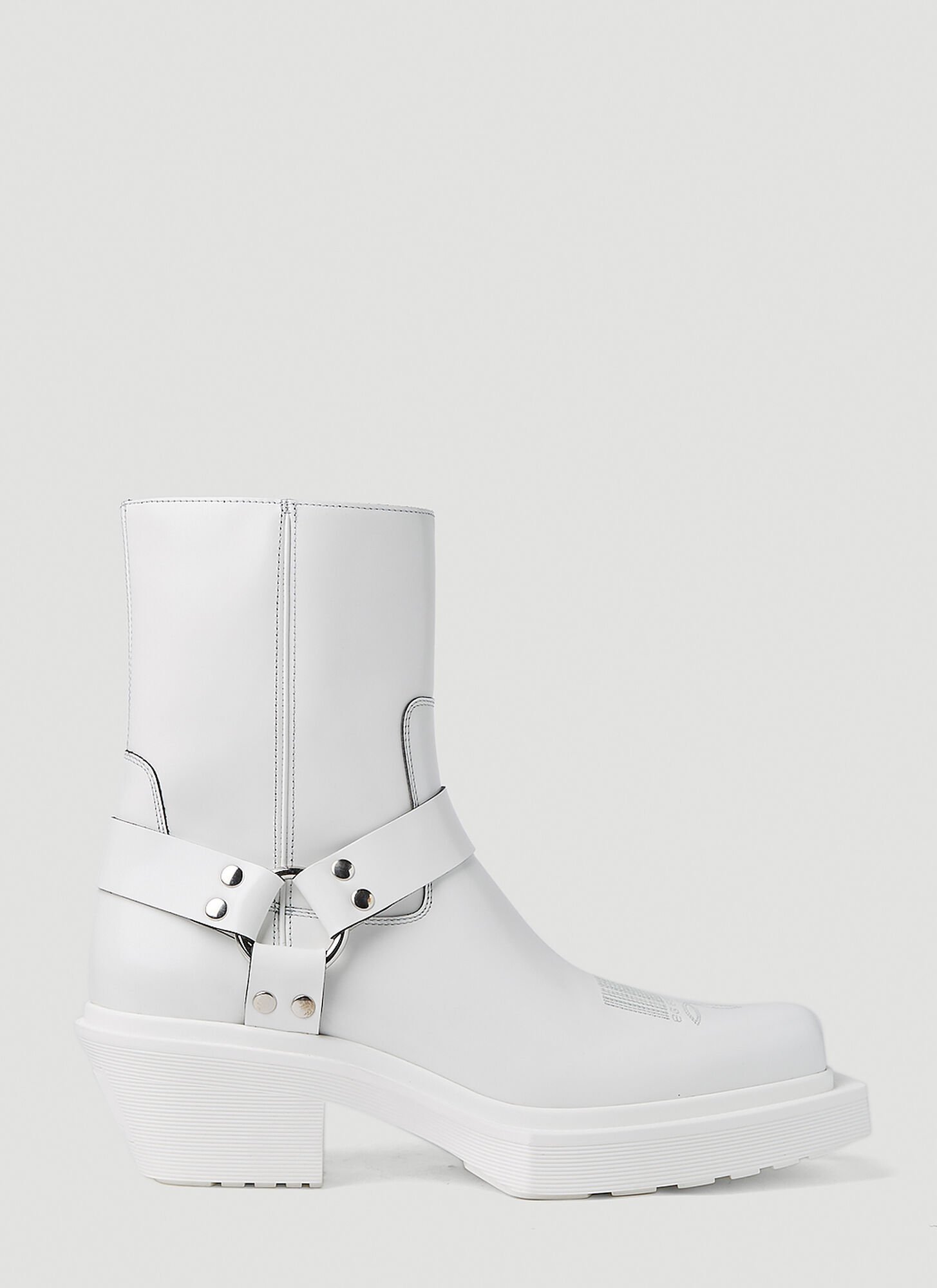 Vtmnts Cowboy Harness Ankle Boots In White