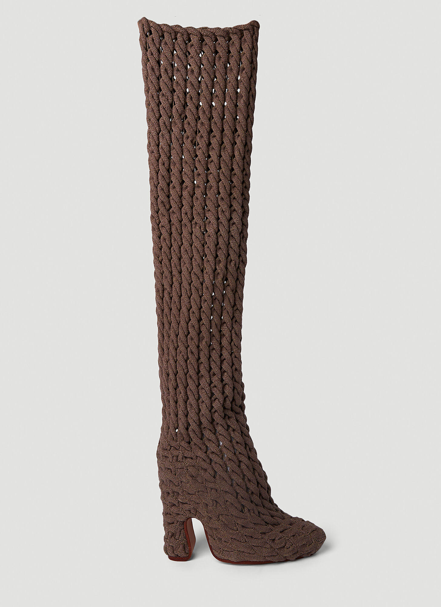 Isa Boulder Knitted Boots In Brown