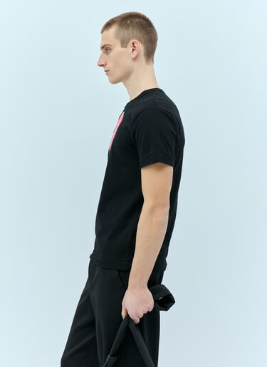 Logo Print T-Shirt Comme Des Garçons PLAY Logo Print T-Shirt Black cpl0355010