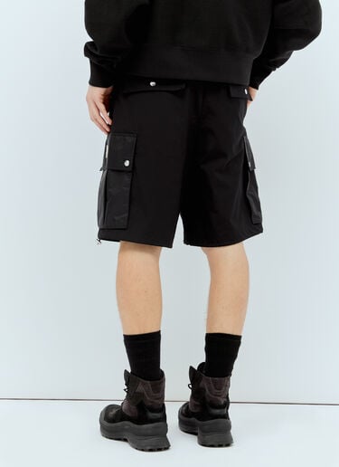 Moncler Logo Patch Cargo Shorts Black mon0156007