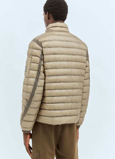 C.P. Company 패딩 마감된 쉘 재킷  베이지 pco0157010