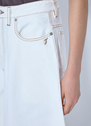 LN-CC® - Jacquemus: Le De-Nîmes Ovalo Jeans - White Jacquemus Le De-Nîmes Ovalo Jeans White jac0266012
