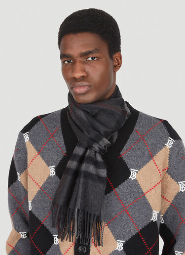Burberry 大号格纹围巾 灰色 bur0147106