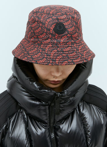 Moncler x adidas Originals 로고 프린트 버킷 햇 레드 mad0354011